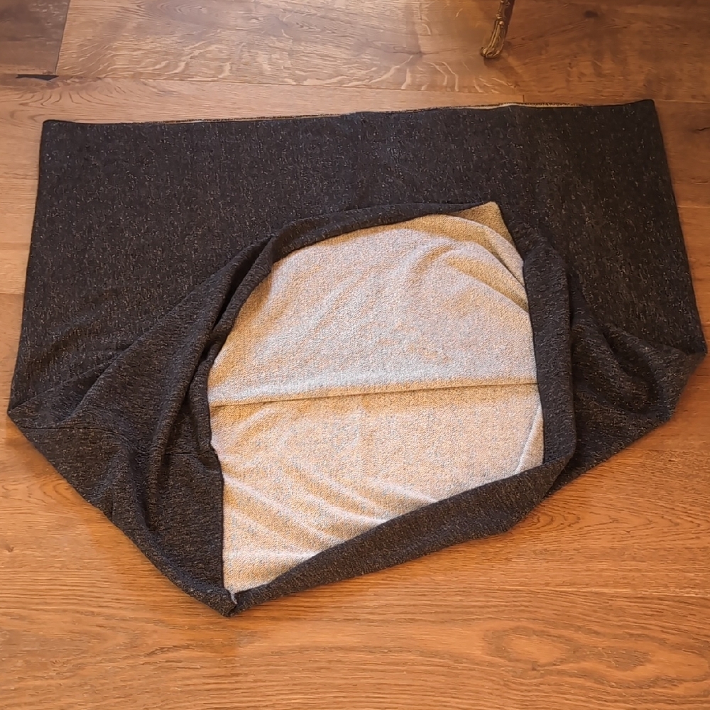 Reversible Black and Gray Blanket Scarf